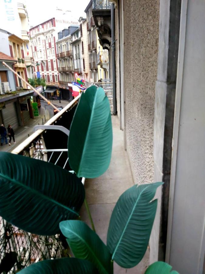 Chambres Au Berceau de Bernadette Lourdes Exterior foto